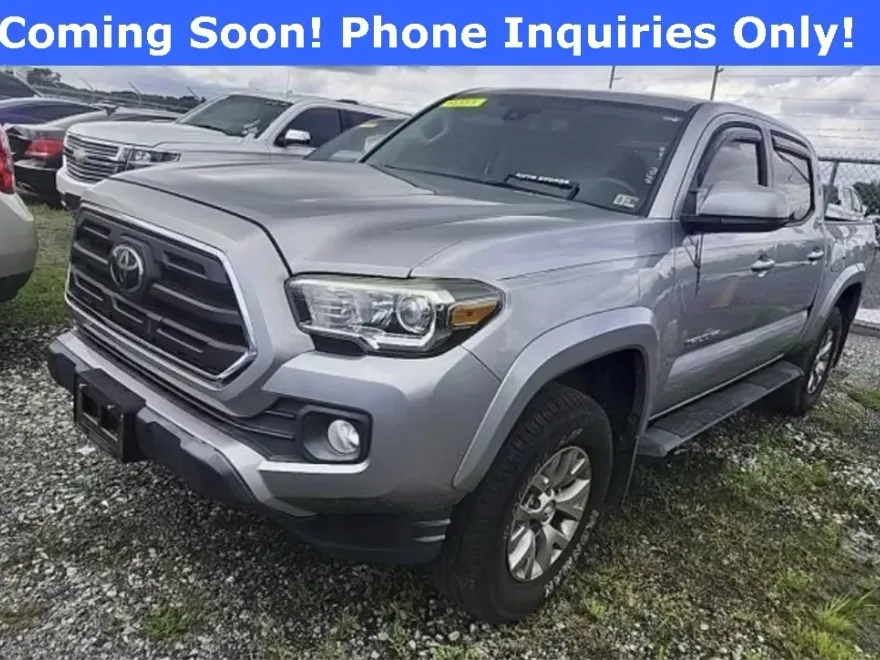 2018 Toyota Tacoma SR5 photo 1