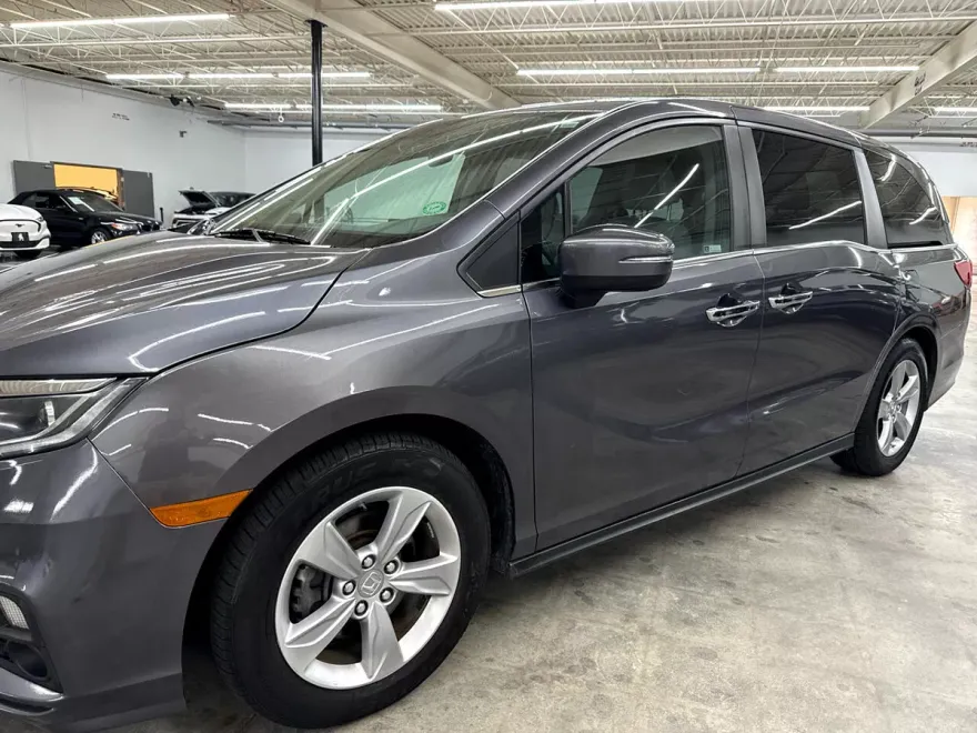 2020 Honda Odyssey EX-L photo 2
