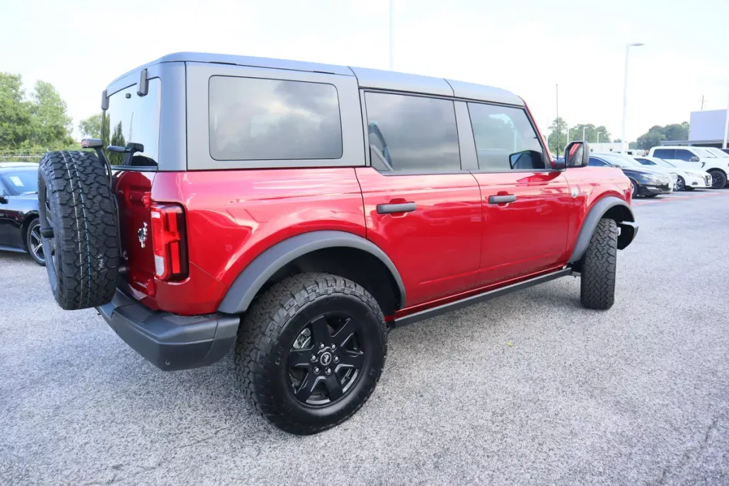 2025 Ford Bronco Big Bend photo 1