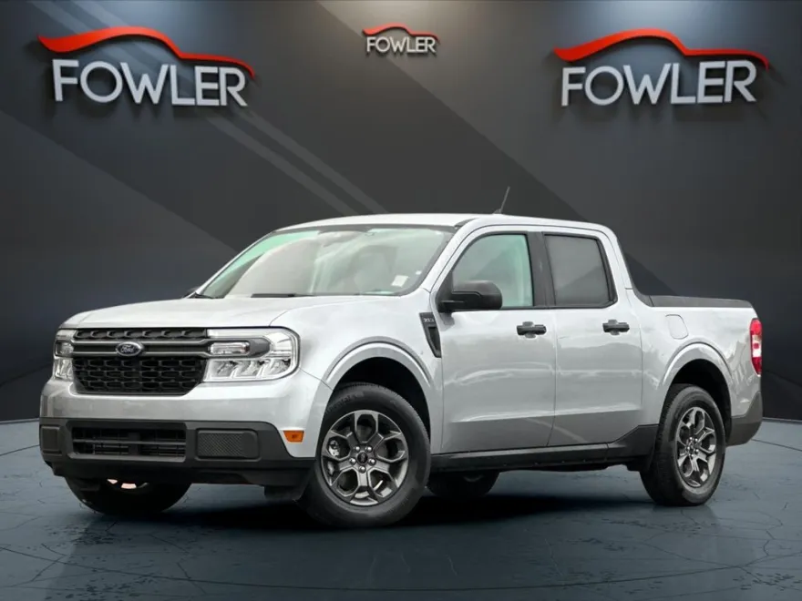 2024 Ford Maverick XLT photo 1