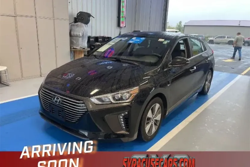 2019 Hyundai Ioniq Plug-In Hybrid Limited photo 1