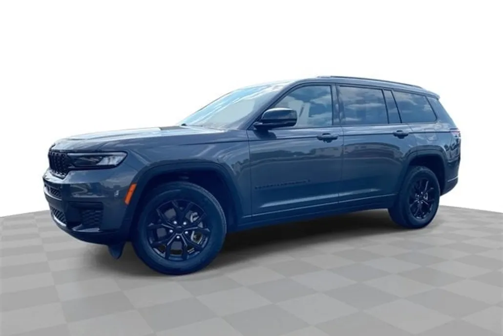 2024 Jeep Grand Cherokee L photo 1