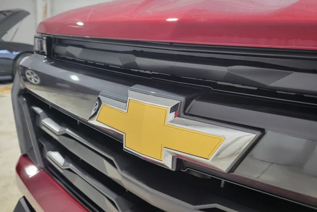 2025 Chevrolet Colorado Work Truck LT photo 1
