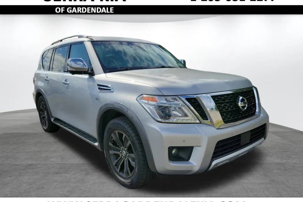 2017 Nissan Armada Platinum photo 1