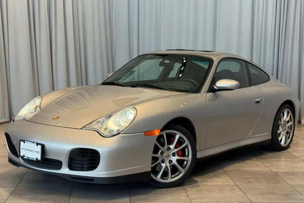 2004 Porsche 911 4S photo 1