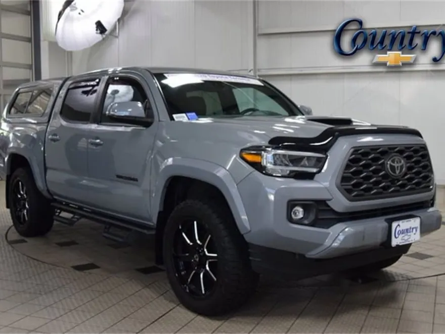 2020 Toyota Tacoma SR5 photo 1
