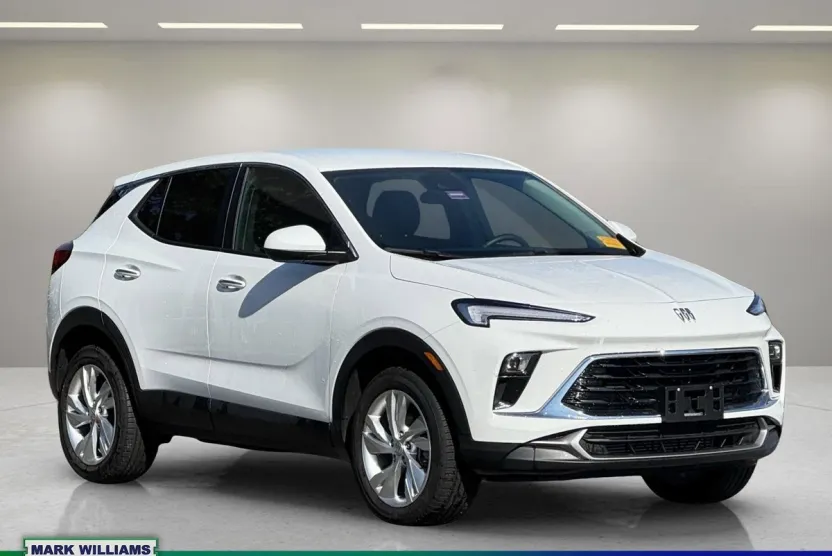 2024 Buick Encore GX Preferred photo 1