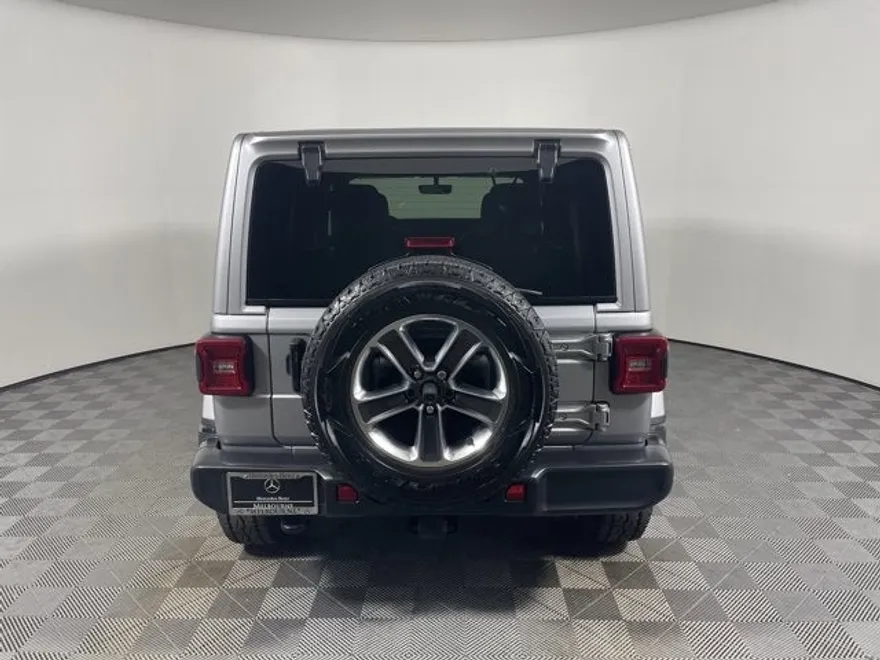 2021 Jeep Wrangler Unlimited Sahara Sport photo 1