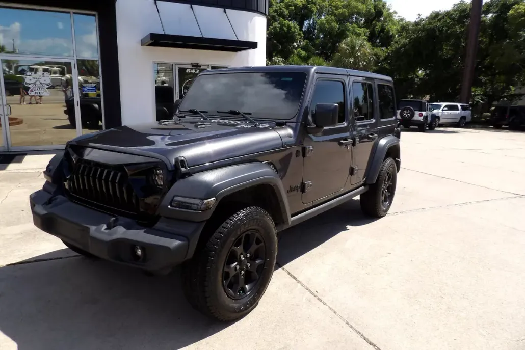 2020 Jeep Wrangler Unlimited Willys photo 1