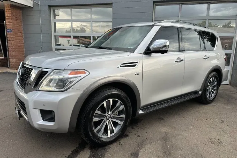 2019 Nissan Armada SL photo 1