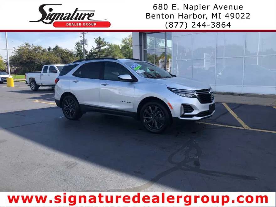 2022 Chevrolet Equinox RS photo 1