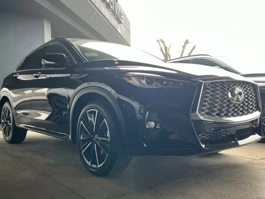 2025 Infiniti QX55 Luxe photo 1