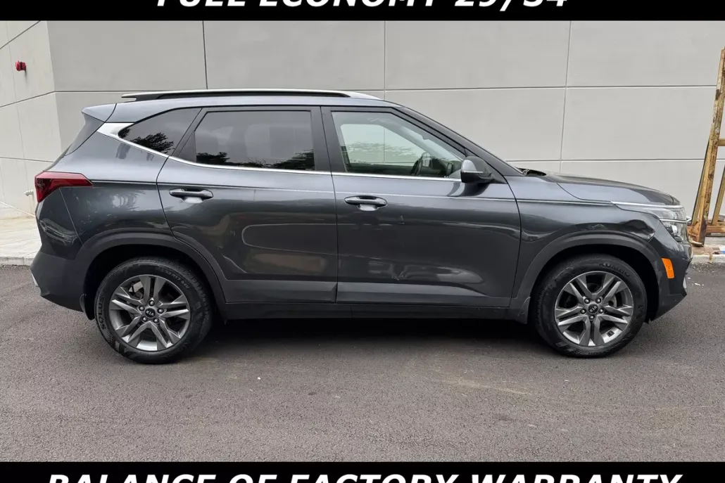 2021 Kia Seltos S photo 1