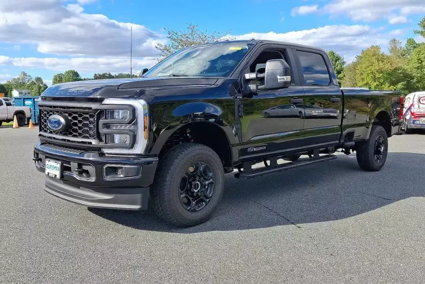 2026 Ford F-350 XL photo 1