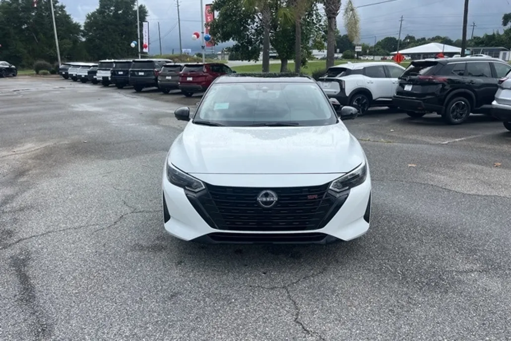 2025 Nissan Sentra SR Midnight Edition photo 1