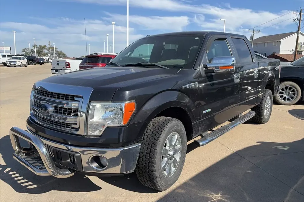 2014 Ford F-150 XLT photo 1