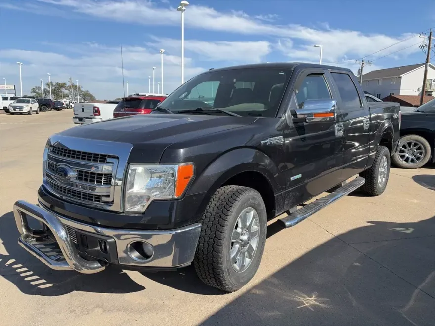 2014 Ford F-150 XLT photo 1