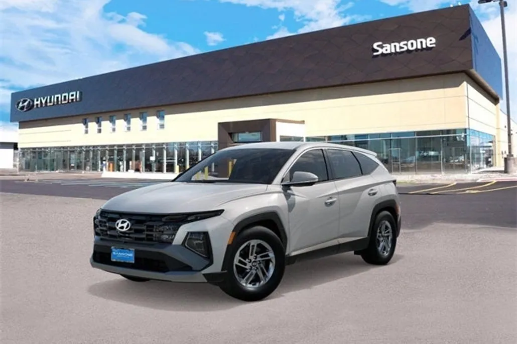 2026 Hyundai Tucson SE photo 1