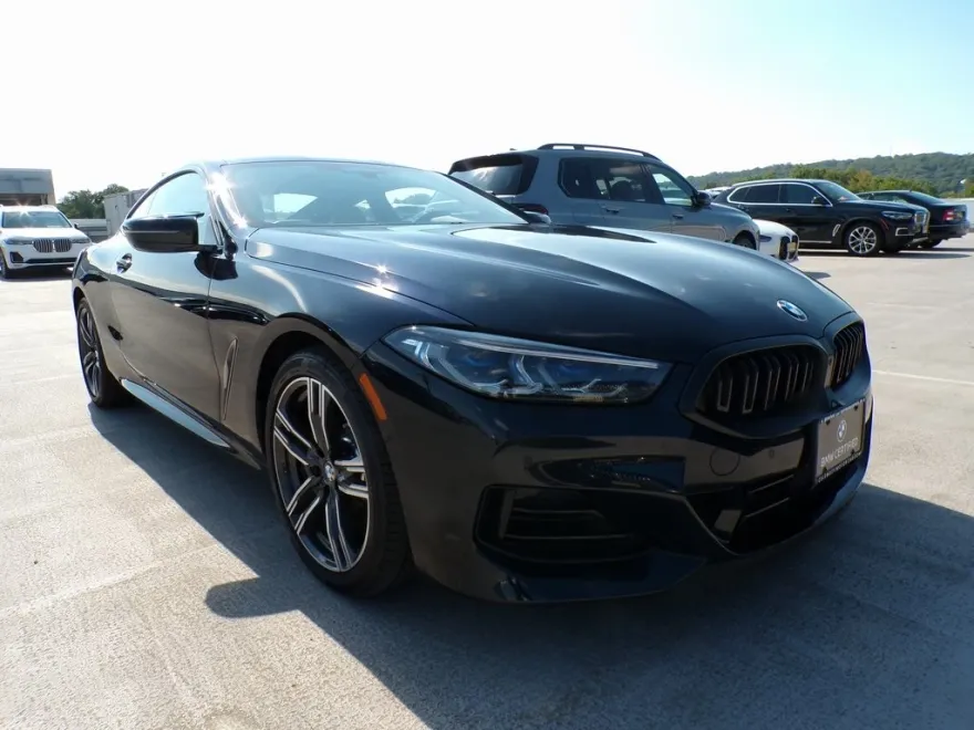 2025 Bmw M850i photo 1