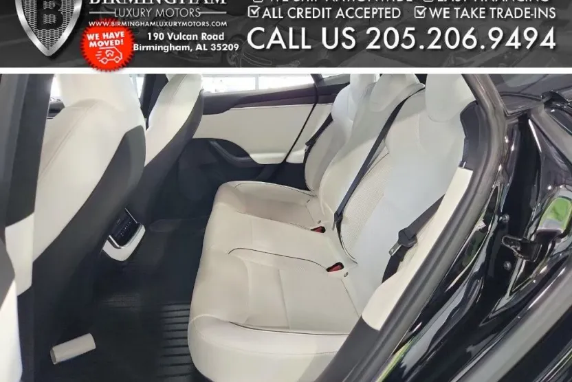 2022 Tesla Model S Plaid photo 1