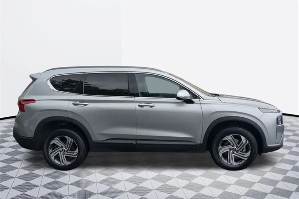 2023 Hyundai Santa Fe SEL photo 1