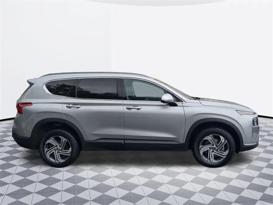 2023 Hyundai Santa Fe SEL photo 1