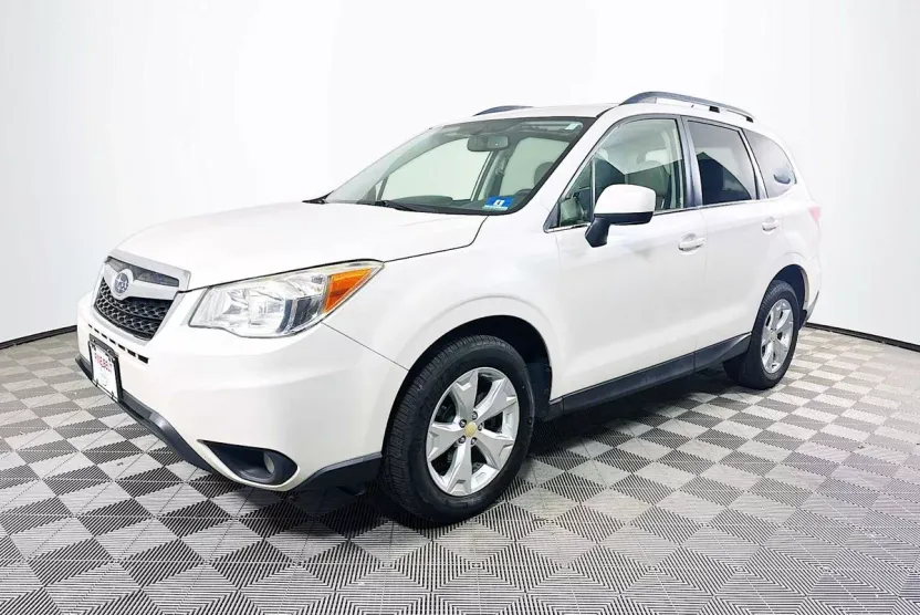 2015 Subaru Forester 2.5i Limited photo 1