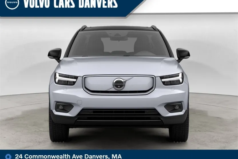 2021 Volvo XC40 Recharge photo 1