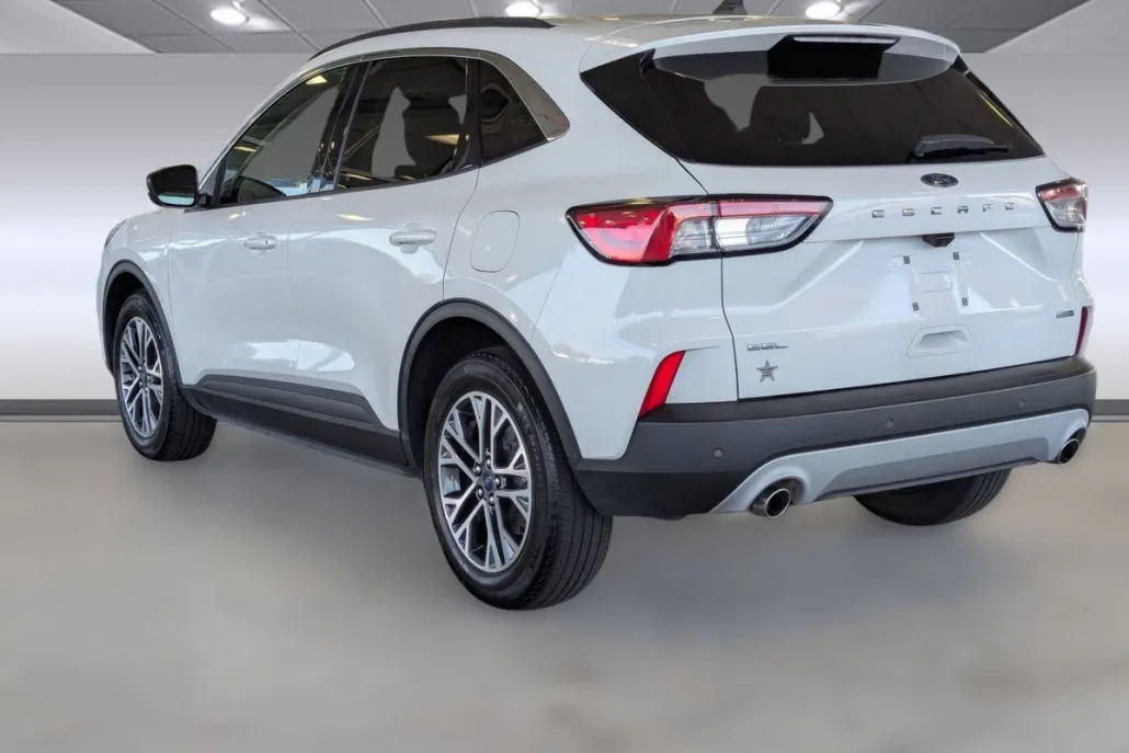 2020 Ford Escape SEL photo 1