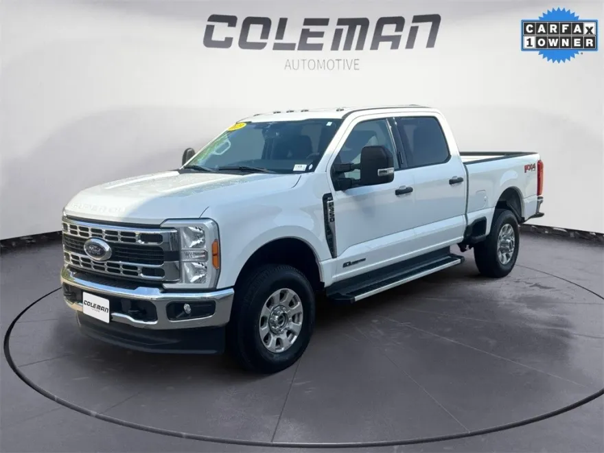 2023 Ford F-350 XL photo 1