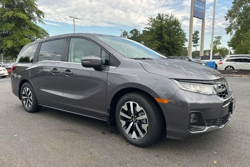2026 Honda Odyssey EX-L photo 1