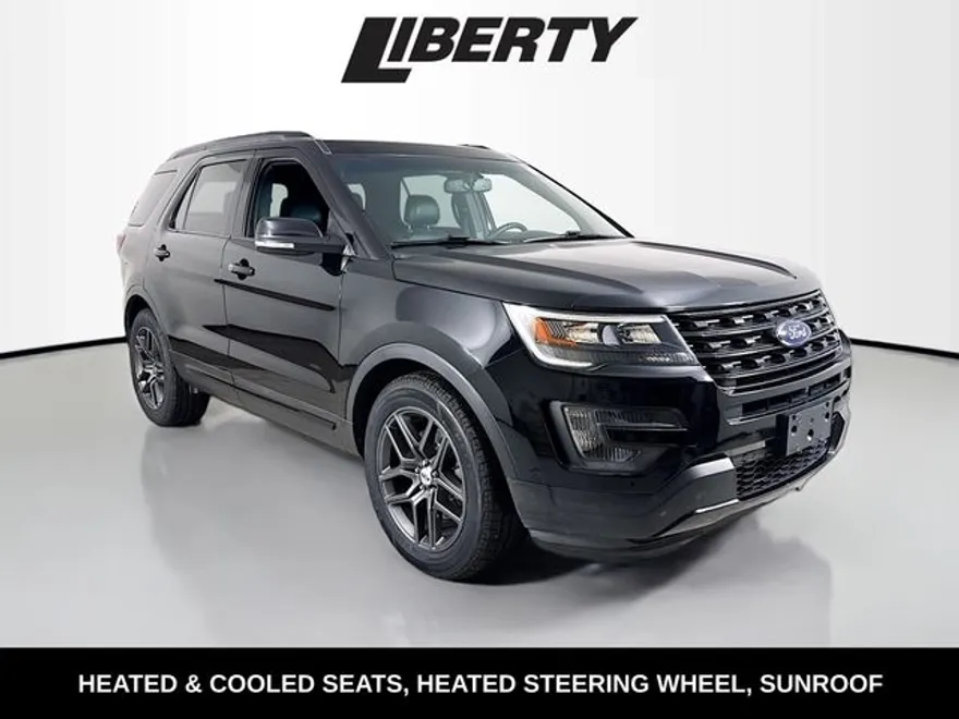 2016 Ford Explorer Sport photo 1