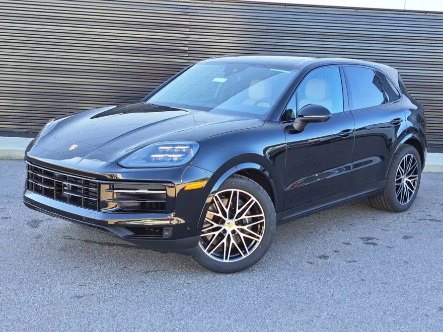 2026 Porsche Cayenne photo 1