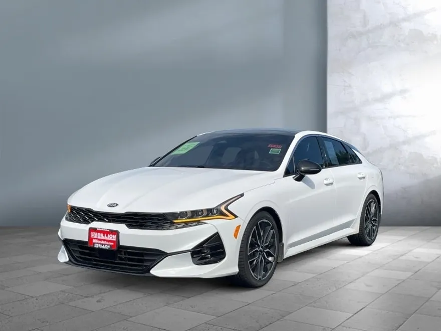 2021 Kia K5 GT photo 1