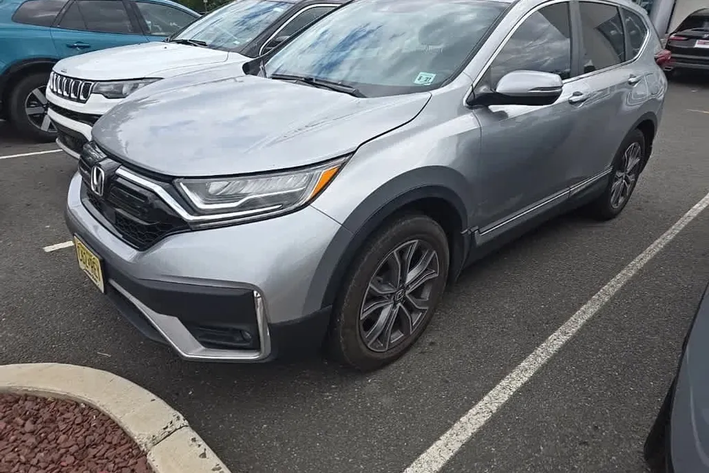 2022 Honda CR-V Touring photo 1