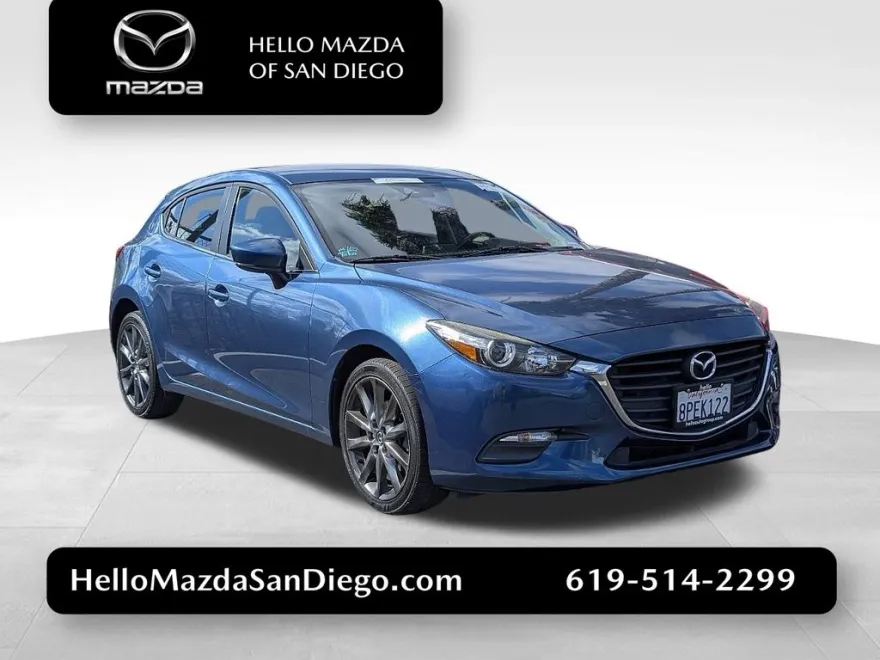 2018 Mazda Mazda3 Touring photo 1