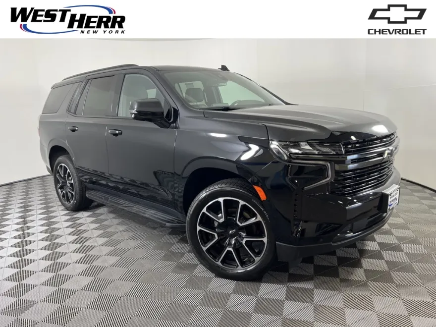 2022 Chevrolet Tahoe RST photo 1
