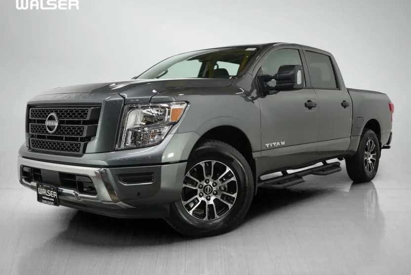 2024 Nissan Titan SV photo 1