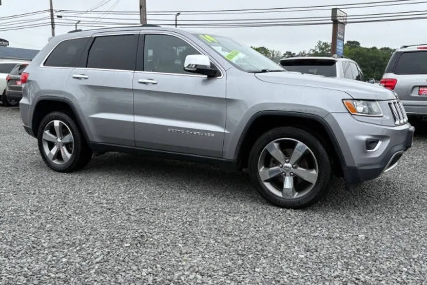 2014 Jeep Grand Cherokee Limited photo 1