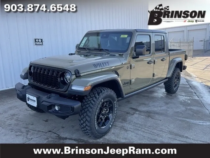 2025 Jeep Gladiator Willys photo 1