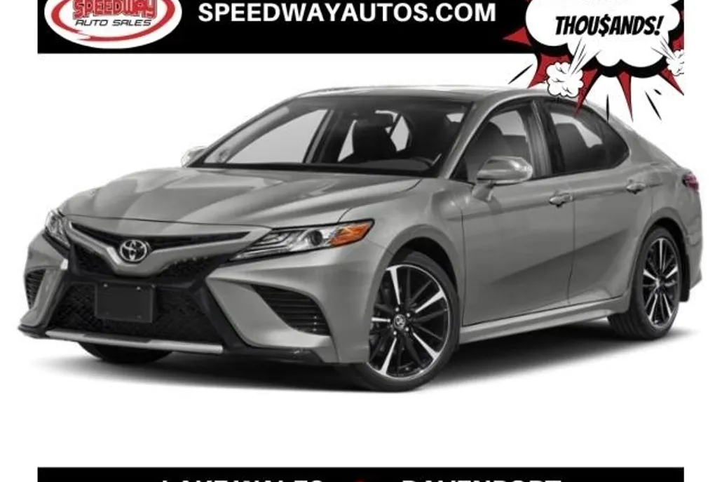 2019 Toyota Camry LE photo 1