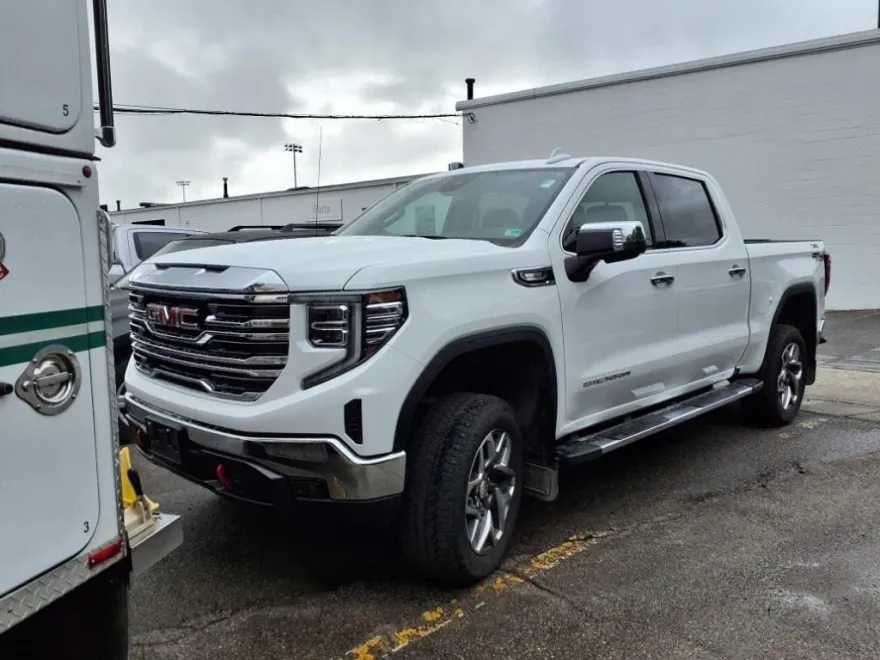 2023 Gmc Sierra 1500 SLT photo 1