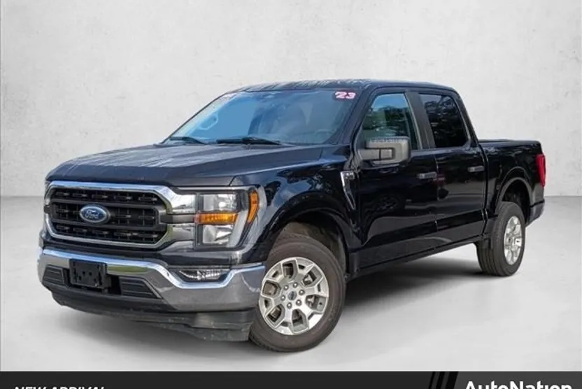 2023 Ford F-150 XLT photo 1