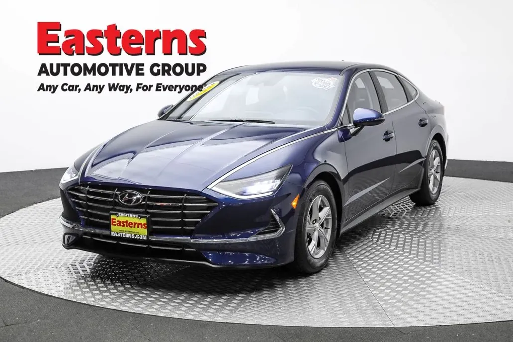 2022 Hyundai Sonata SE photo 1