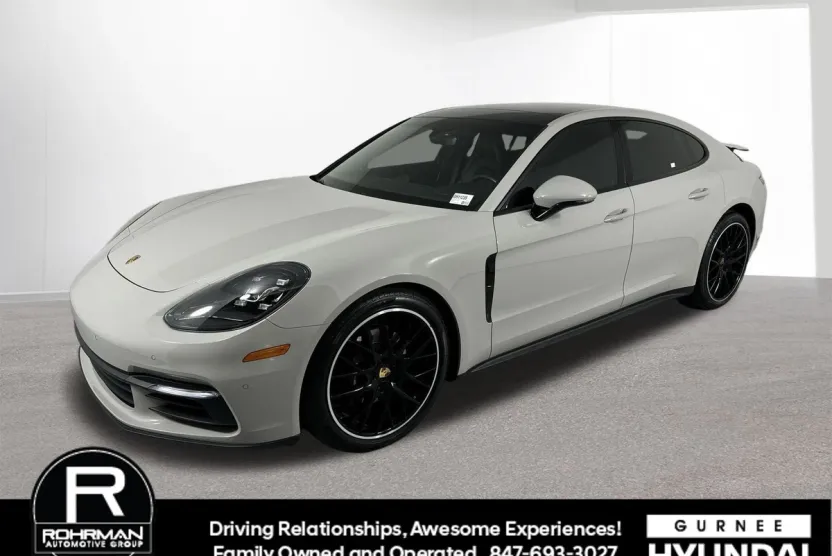 2019 Porsche Panamera 4 photo 1