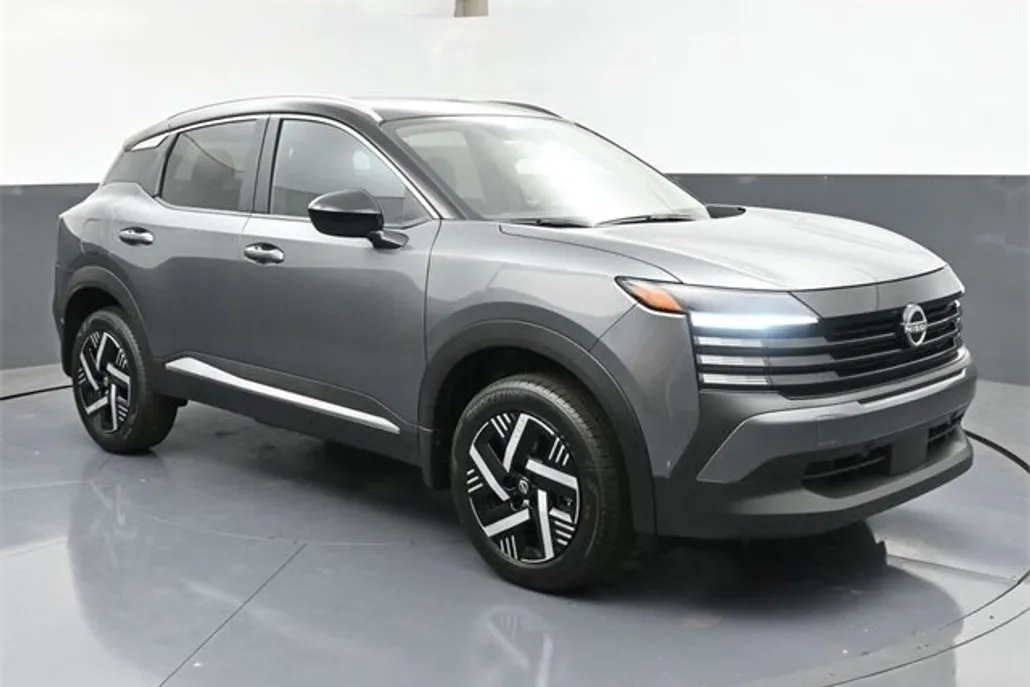2026 Nissan Kicks SV photo 1