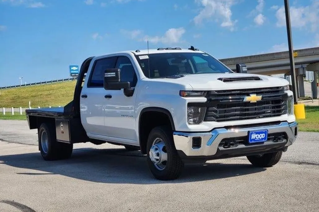 2025 Chevrolet Silverado 3500HD Work Truck photo 1