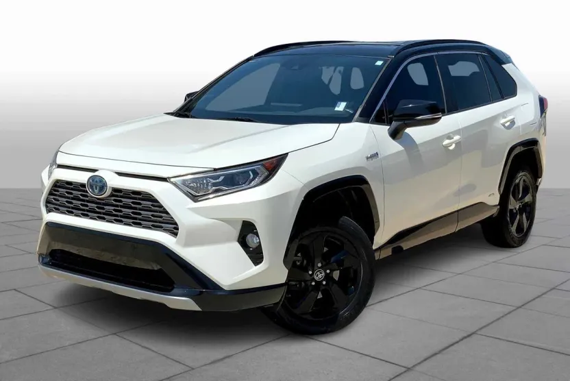 2019 Toyota RAV4 Hybrid XSE photo 1