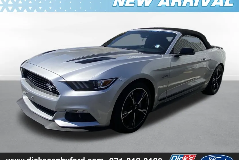2017 Ford Mustang GT Premium photo 1