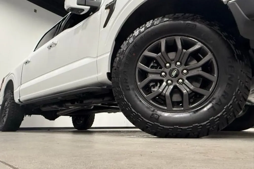 2025 Ford F-150 Tremor photo 1